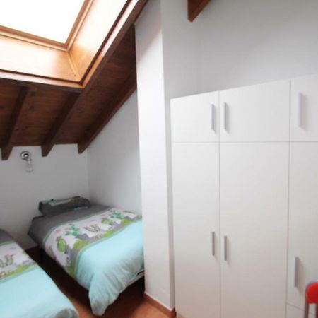 Urbanizacion Lagos Azules Apartamento Комільяс Екстер'єр фото