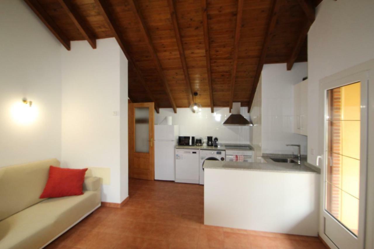 Urbanizacion Lagos Azules Apartamento Комільяс Екстер'єр фото